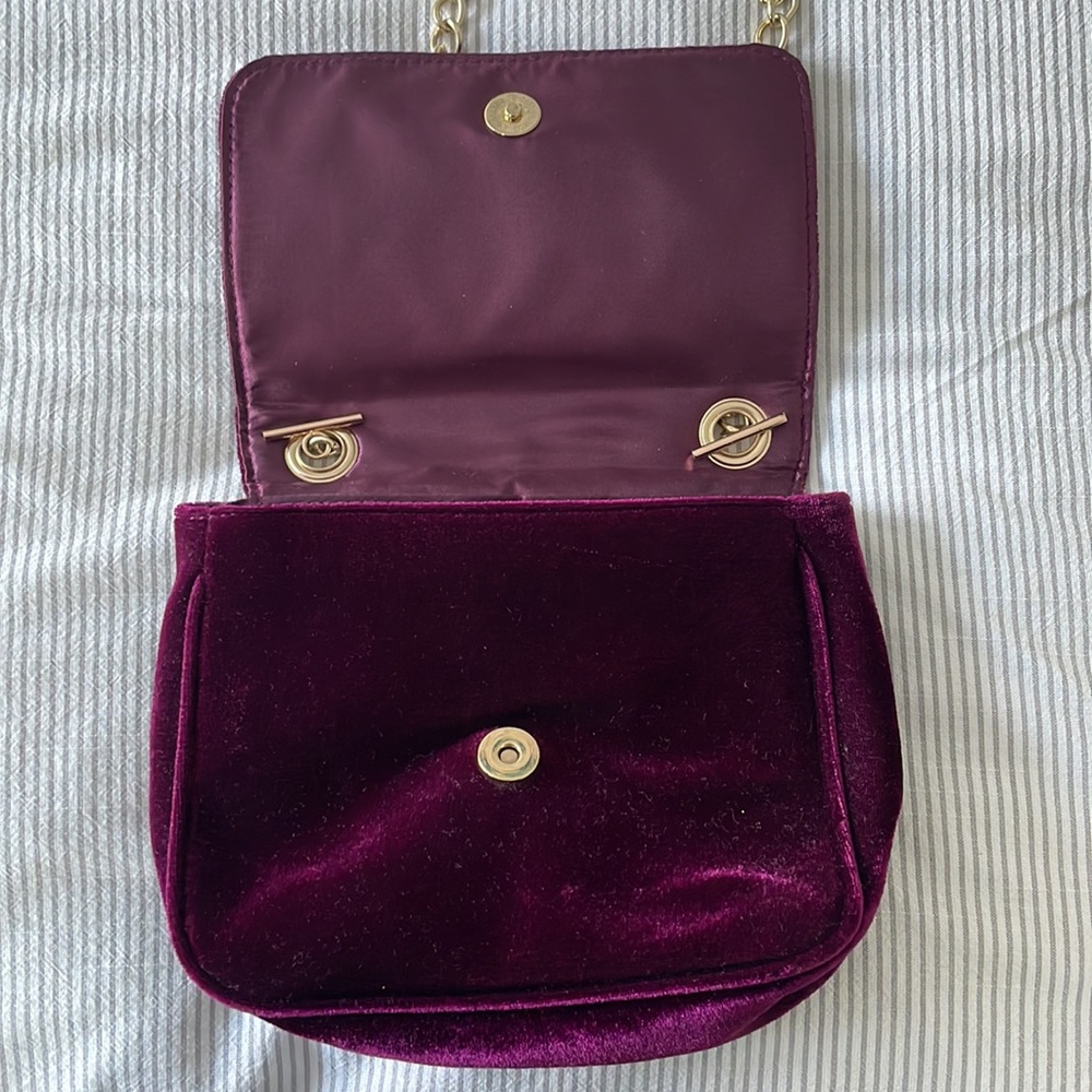 4 for $50 Velvet burgundy crossbody bag - Picture 5 of 6